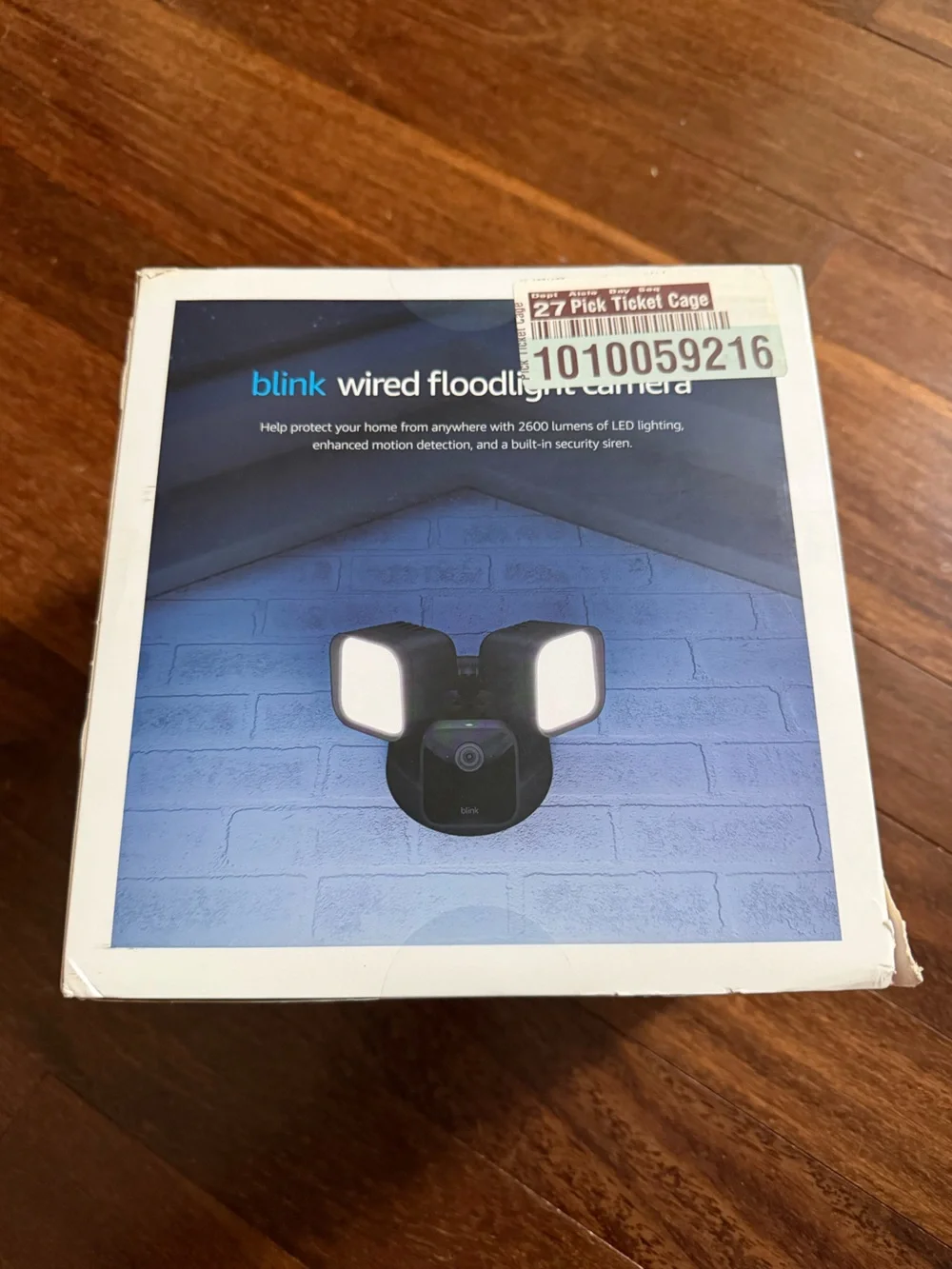 NWT Blink Wired Floodlight Camera - Black